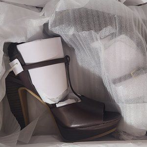 NWB See By Chloe Brown Women Sz 36 5.5 Sandals Classy MSRP 550+